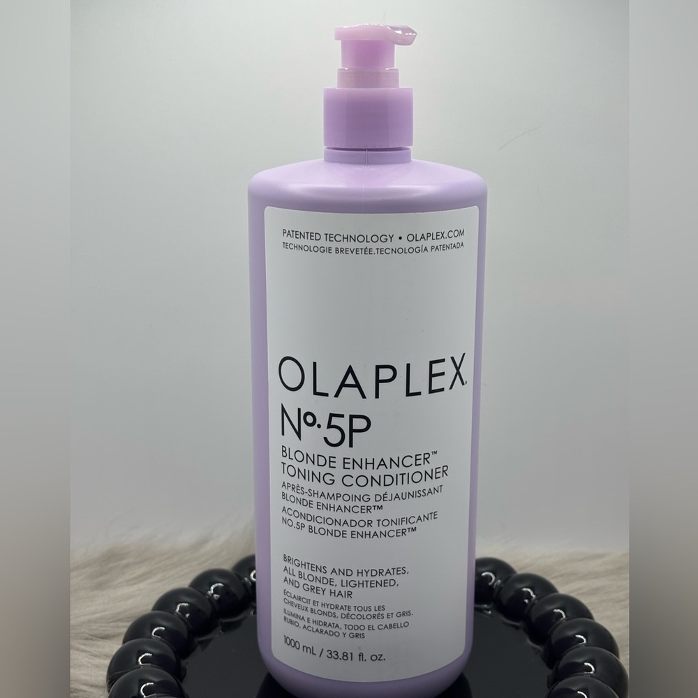 OLAPLEX No.5P Blonde Enhancer Toning Conditioner